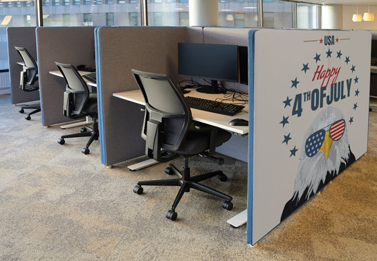 4 Chic Cubicle Decor Ideas