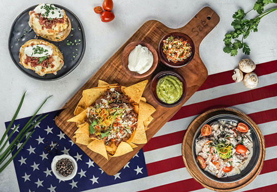 4th of July decoration idea for the table with the American flag