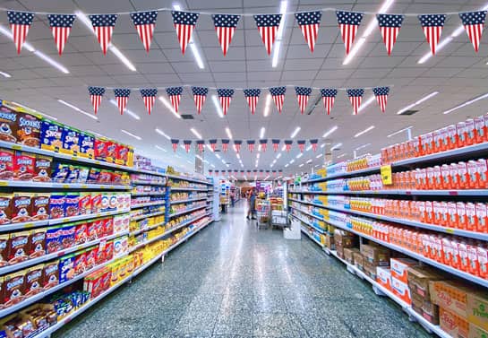 hanging patriotic decorative garlands