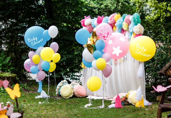 Backyard baby cheap shower decor