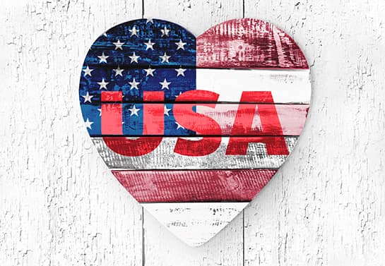 heart-shaped patriotic home decor idea displaying the USA name and flag
