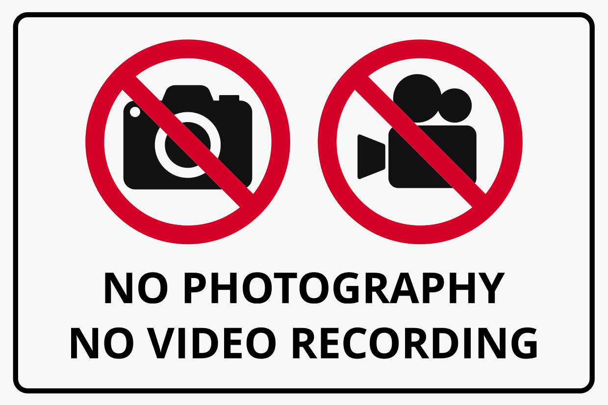 no photo no video allowedパーカー